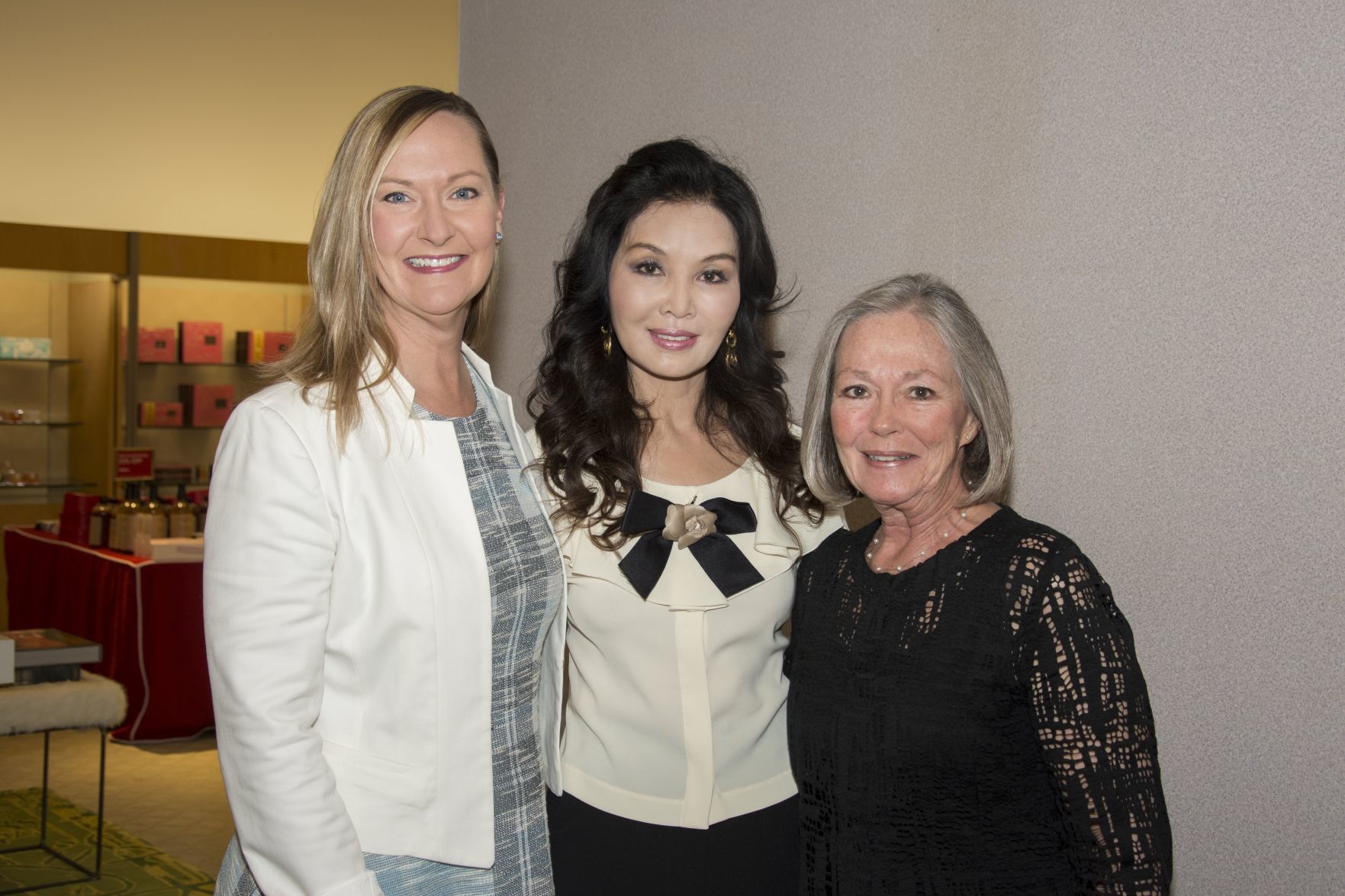 Julie Catron, Miran Halen, Carol Voss